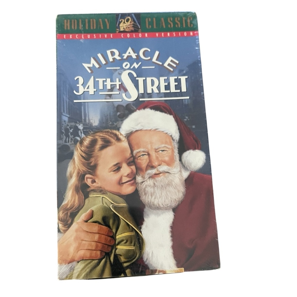 Miracle on 34th Street VHS Tape New Factory Sealed Holiday Classic Series
